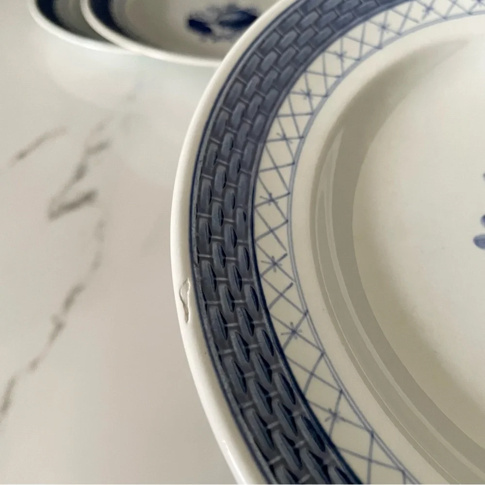 Royal Copenhagen set salad